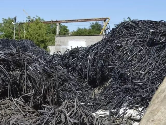 Прийом відходів стрічки крапельного поливу